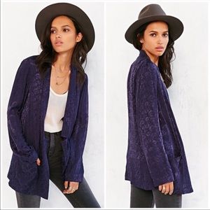 URBAN OUTFITTERS SILKY JACQUARD BLAZER JACKET